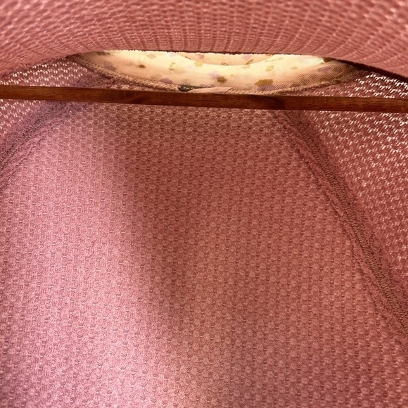 Free People - Light Pink Floral MockNeck Waffle Long Sleeve Crop Top Size XS - Picture 11 of 11